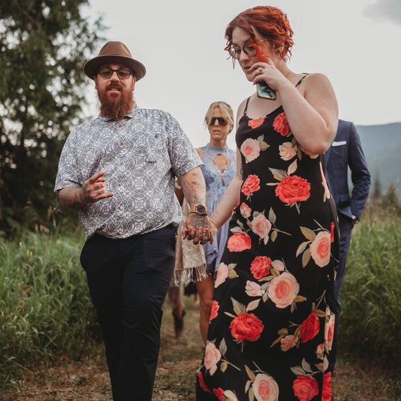 Meet your Posher, Tiffiny - Picture 1 of 1